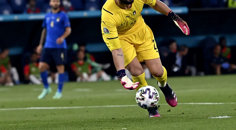 Gianluigi Donnarumma, umilit de un fan al Italiei după ce a ales să plece la PSG | FOTO