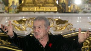 Gigi Becali l-a dat afară pe atacantul FCSB şi reacția acestuia e nemaivăzută: „Mi-a făcut un bine. Nici nu am jucat bine”