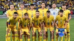 Lovitură pe piața transferurilor! Universitatea Craiova îl aduce din Italia pe căpitanul naţionalei României U19. EXCLUSIV