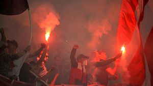 Continuă teroarea la Dinamo! PCH, amenințări la adresa conducerii: "Dacă Puljic ajunge la FCSB, v-ați dat foc la valiză!" Comunicat dur al ultrașilor