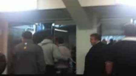VIDEO În ziua judecății, au apărut imagini scandaloase de la bătaia dintre Bornescu și Cadu!** Portarul lui "U" strigă ca un "turbat"