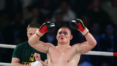 Moroșanu, frații Stoica și Cătinaș vor lupta la 2 octombrie în gala Superkombat de la Milano