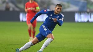 Juan Bauza a redevenit jucătorul care a stârnit interesul lui Gigi Becali! Fază individuală de toată frumusețea, finalizată cu gol, în meciul FC U Craiova - FC Voluntari! | VIDEO