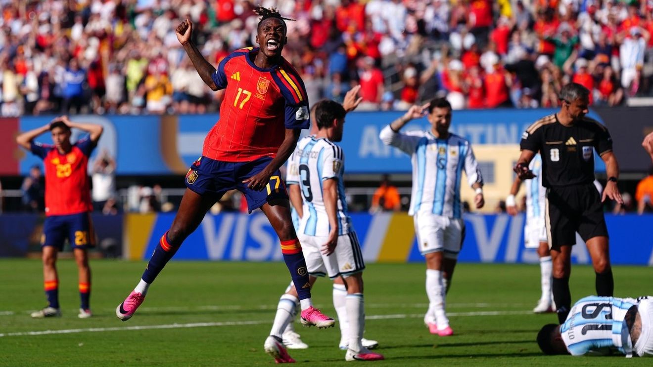Cea mai controversată fază din Spania – Argentina! Golul lui Nico Williams, ANULAT pentru un fault făcut de Merino