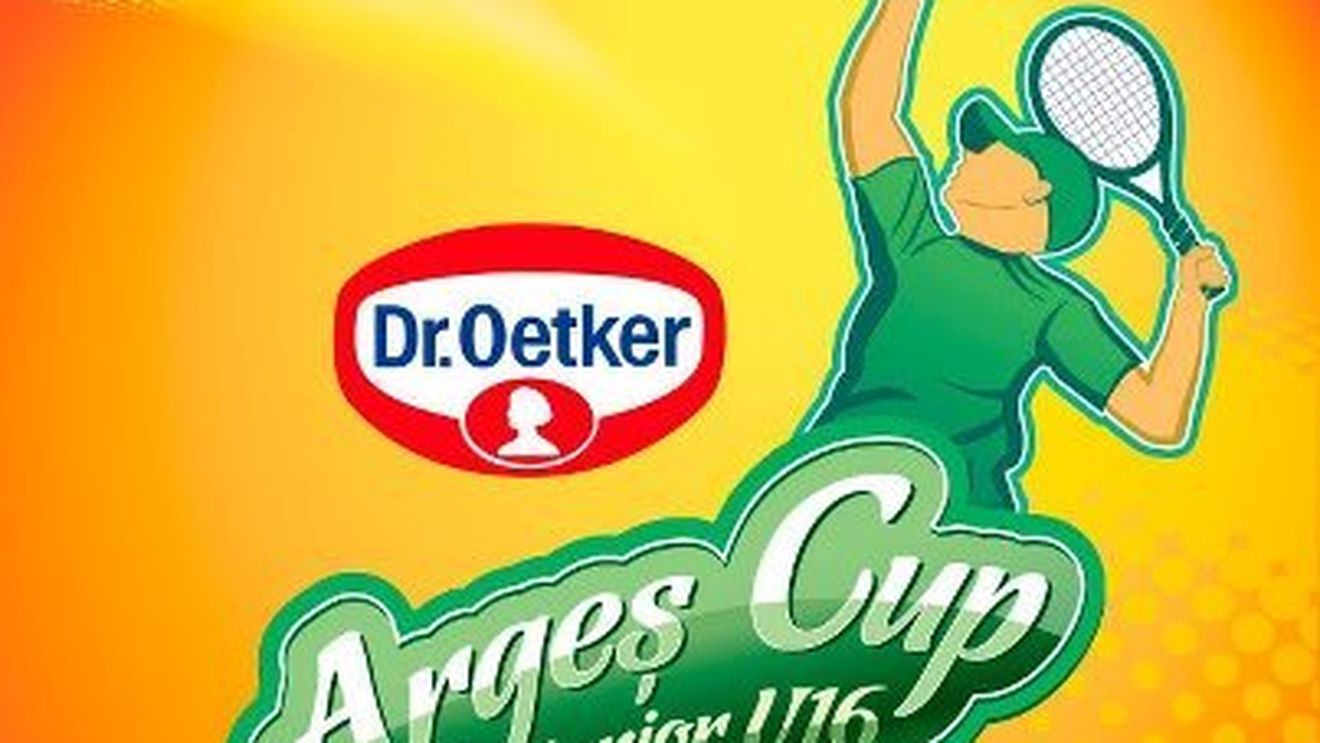 Juniori din 13 țări iau startul la turneul internațional de tenis "Argeș Cup"