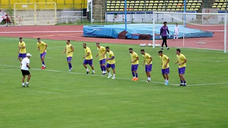 Săndoi schimbă tactica: va promova la FC Argeș tineri jucători.** Cele două noutăți din lot