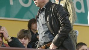 "Rednic să se abțină să mai vorbească cu alți patroni "