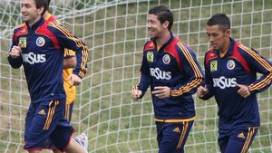 Nu e Mutu**. Este Surdu