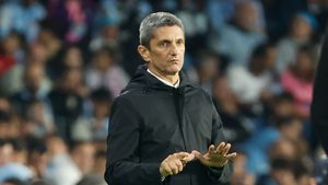 Schimbări în staff-ul lui Răzvan Lucescu. Noul antrenor al celor de la Al Sadd a renunțat la un român
