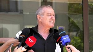 Gigi Becali anunță primul fotbalist la care renunță după victoria FCSB cu FC U Craiova: "Am greşit că l-am ținut" | EXCLUSIV
