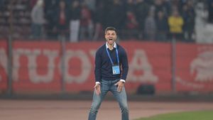 EXCLUSIV | "Cu echipa asta, terminam în primele trei, fără probleme!". Dinamovistul care îl laudă pe Florin Bratu "Se poate și fără bani"