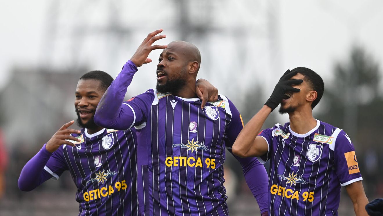 Ce veste pentru Gigi Becali! Gata: a semnat Garita. Contractul de șeic pe care l-a primit francezul