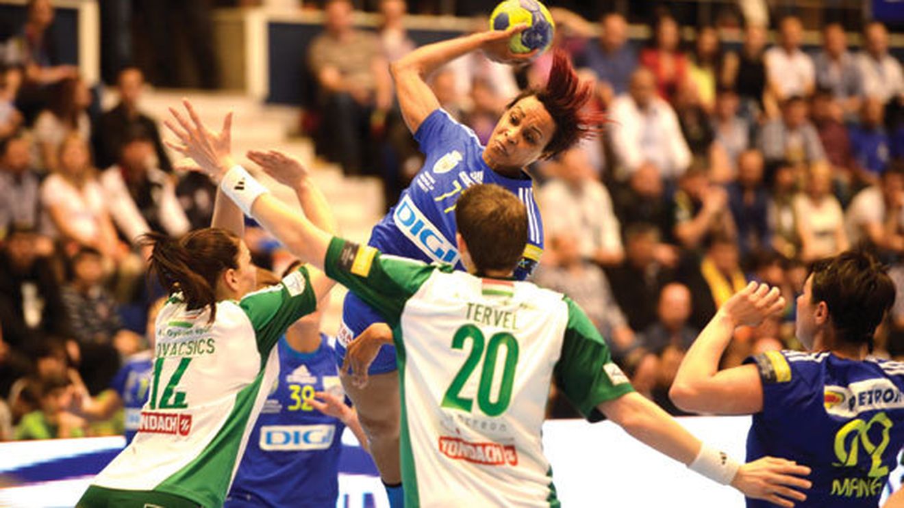 DRAMATIC și NEDREPT** Oltchim ratează finala după un meci fabulos. Final de infarct: Gyor - Oltchim 24-25. Trimite mesajul tău