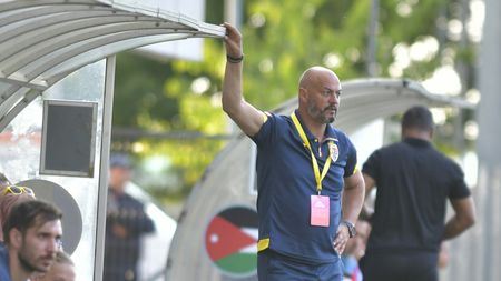 Cristi Dulca a intrat în vestiar peste jucătoarele naționalei României: „Nu mi-am dat seama că multe erau dezbrăcate!” | VIDEO EXCLUSIV ProSport Live