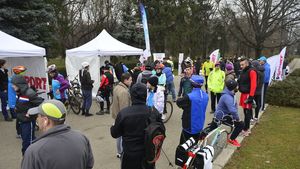 Hai în Herăstrău în această dimineață, la a treia ediție a evenimentului "ProSport - Prima Ieșire"! Aici te poți înscrie