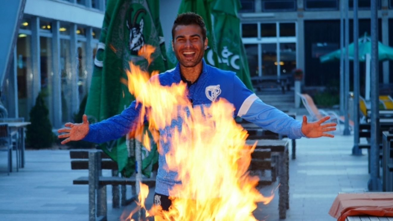 Mutu, gata să treacă și prin foc pentru titlul cu Petrolul. FOTO: "Lupii" au petrecut la peste 1000 de metri altitudine