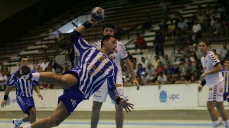 Start întârziat pentru Poli