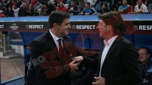 "Steaua a avut două bare întâmplătoare, doar Napoli a fost pe teren de la 0-3!"