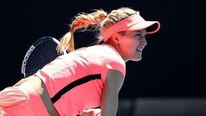 Bouchard, fata care a pierdut totul în tenis. Ce se ascunde în spatele zâmbetului din ședințele foto sexy: sponsorii i-au spus 'pa-pa!', colaboratorii au rupt unilateral contracte și a primit o palmă uriașă de la Nike