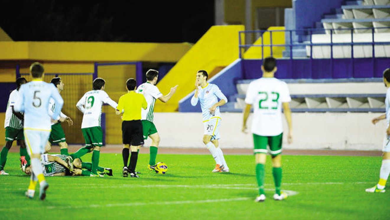 Prima "victimă" a lui Reghe pe 2013!** Ce decizie a luat tehnicianul în "cazul Nikolic"