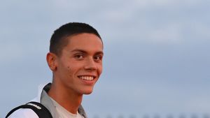 Reacție minunată a lui David Popovici: dovada că nu e doar un fenomen al sportului, ci și un coleg fantastic! „Mă bucur că pot să fac asta”