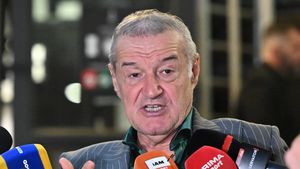 Dinamo îl poate aduce gratis pe fostul atacant de la FCSB căruia Gigi Becali i-a pus clauză de 500.000.000 de euro