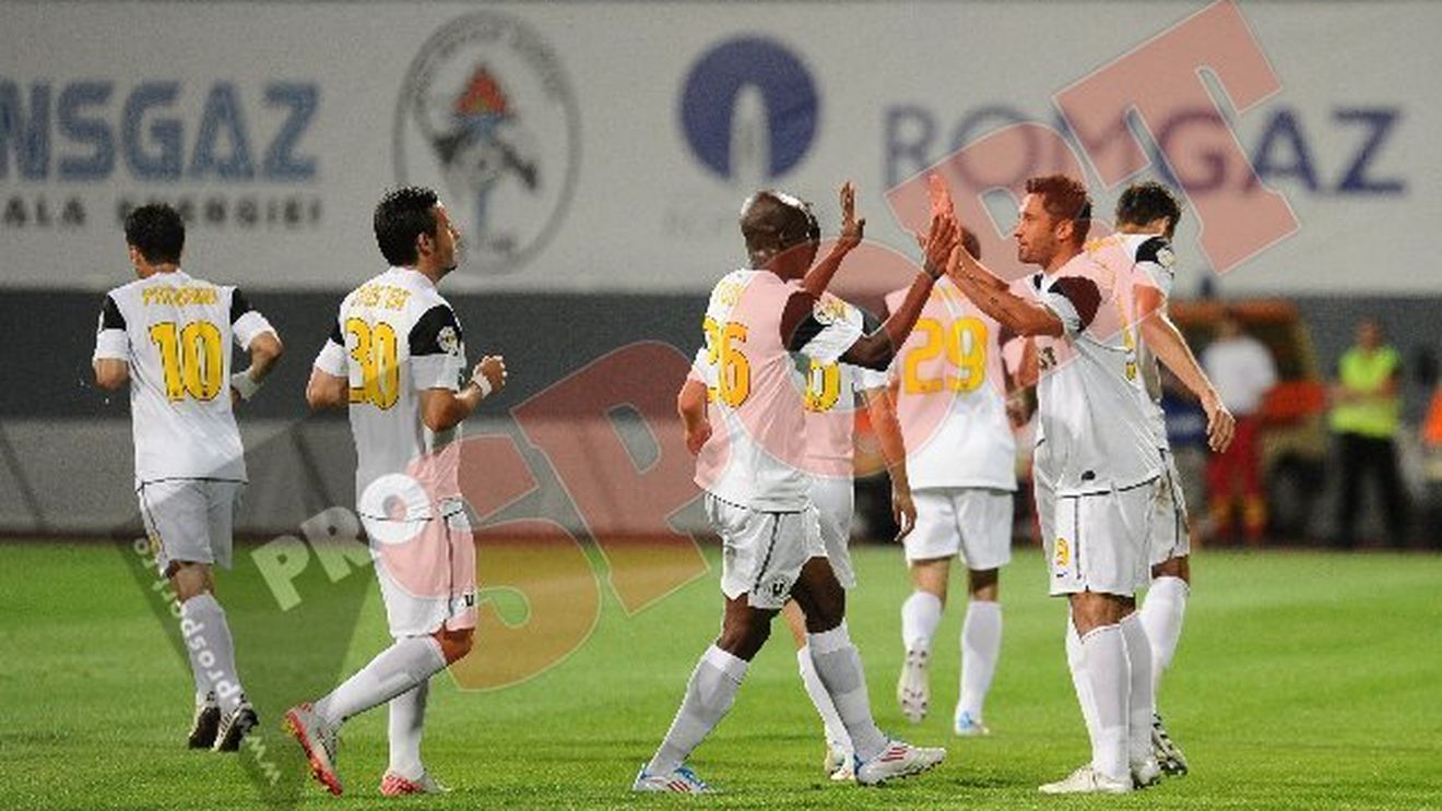 "U" Cluj - Petrolul 3-2!** Tony aduce victoria în ultimele secunde