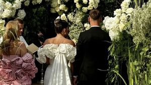 Cum arată soția lui Marius Șumudică! Liliana a atras toate privirile cu apariția ei de la nunta lui Denis Drăguș