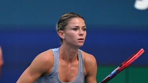 A dispărut după ce s-a retras în mare secret din tenis şi au început speculațiile negative despre motivul real. Tatăl jucătoarei a dezvăluit ce face fiica lui acum, după misterioasa ei "evaporare" din circuit