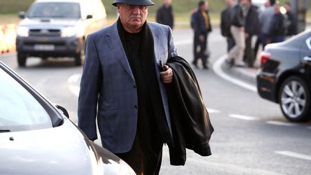 Dragomir se disculpă în "cazul Chiajna-Rapid" și se apără cu ROAF-ul: "Toți au greșit grav, LPF nu are vreo implicare"