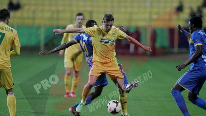 Porumboiu: "Sunt trei jucători care conduc greva". Antal, Cordoș și Straton au cerut Comisiei de Licențiere ca FC Vaslui să nu primească licență. Ce datorii are clubul față de ei