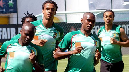 Inimă de "leu"!** Eto'o a scos din buzunare un milion de euro pentru a-și motiva colegii!