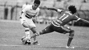 Caz șocant în fotbalul mondial! Un impresar și-a torturat și aproape decapitat jucătorul care a încercat să-i violeze soția: "Orice bărbat ar fi făcut asta"