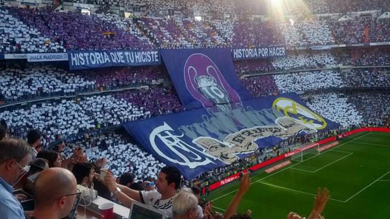 FOTO |  Cum au încercat fanii Realului să-și arate superioritatea în fața catalanilor: "Real Madrid, regele regilor"