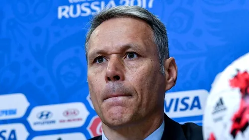 Prețul plătit de Marco van Basten pentru a deveni un fotbalist legendar! Dezvăluiri cutremurătoare ale fostului superstar al Milanului: „Toată durerea nu merită!”