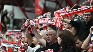 Dinamo, la un pas să joace într-un alt oraș! Șefii sunt în alertă, fanii au început să cumpere bilete: „Să ne anunțe, să știm și noi!”. EXCLUSIV