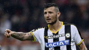 Idolul din Ghencea și-a prelungit contractul cu Udinese. Până la ce vârstă va juca Thereau pe Dacia Arena