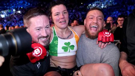 Scene șocante! Luptătoarea de MMA, prietenă cu Conor McGregor, arestată după ce a atacat 2 polițiști
