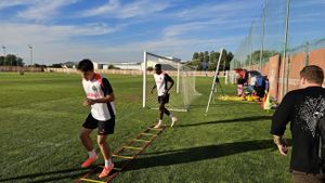 Surpriză la FCSB. Atacantul francez a apărut de nicăieri la antrenamentul campioanei