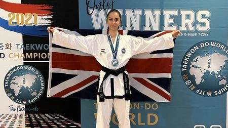 Isabelle Sava a murit la doar 19 ani după ce a făcut infarct în somn! Era medaliată cu argint la Campionatul Mondial