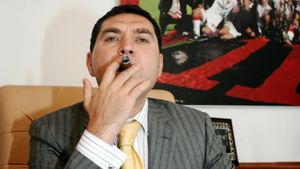 Cristi Borcea s-a costumat în Batman! Ipostaza incredibilă în care a fost surprins fostul patron al lui Dinamo | FOTO