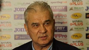 Reacția lui Anghel Iordănescu după meciul excelent făcut de Bicfalvi: "Trebuie să așteptăm, competiția abia acum începe". Ce spune despre accidentarea lui Marica