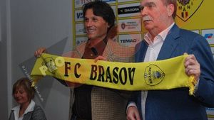 "Suntem într-un moment greu!** Sper să îl vindem pe Marius Constantin!"