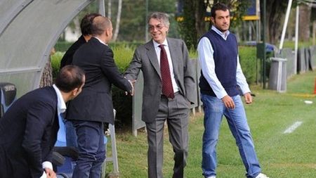 FOTO Sub lupa șefului!** Chivu&Co au fost supravegheați la antrenamente chiar de Massimo Moratti