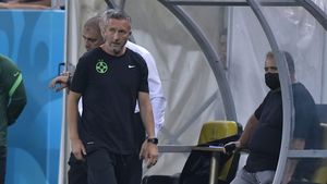 Mihai Stoica a pus presiune și FCSB a primit două penalty-uri inexistente din care a învins-o pe UTA
