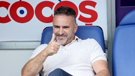 DECLARAȚII Antrenorul revelației din Liga 1 a vorbit despre FCSB și o vede în Champions League: „Are cea mai bună calitate individuală”