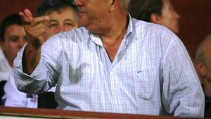 Conducerea Rapidului către Fathi Taher: "Dă-ne banii!"