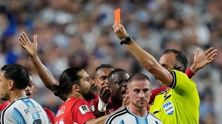 CM 2026 VERDICTUL specialistului despre faza de arbitraj care a decis Argentina – Elveția 3-1: „S-a înşelat grav!”