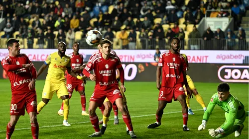 Petrolul – FC Botoșani 2-1, în etapa a 17-a din Superliga. Valentin Țicu revine cu gol după ce a fost suspendat pentru intrarea la Dragoș Iancu