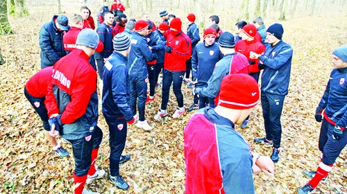 Antrenament inedit programat de Ciobi:** „E aerul mai oxigenat în pădure” Dinamoviștii s-au frecat la ochi: cum i-a uimit ultimul transfer